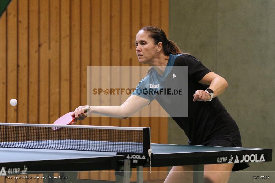 Renata Kissner, Vereinsheim, Wombach, 08.10.2022, sport, action, 3. Bundesliga Süd, Tischtennis, Oktober 2022, Saison 2022/2023, TTC 1946 Weinheim II, RV Viktoria Wombach - Bild-ID: 2342557