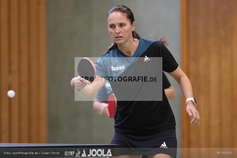 Renata Kissner, Vereinsheim, Wombach, 08.10.2022, sport, action, 3. Bundesliga Süd, Tischtennis, Oktober 2022, Saison 2022/2023, TTC 1946 Weinheim II, RV Viktoria Wombach - Bild-ID: 2342560