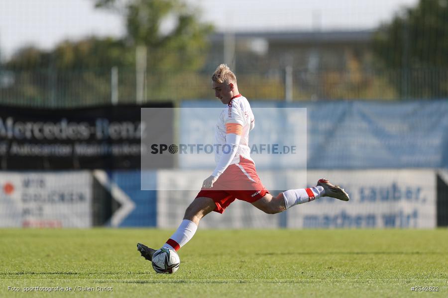 Benedikt Greindl, KRE Sportpark, Würzburg, 09.10.2022, sport, action, BFV, Fussball, Oktober 2022, Saison 2022/2023, SSV, FWK, A-Junioren, U19 Bayernliga, SSV Jahn Regensburg, FC Würzburger Kickers - Bild-ID: 2342822
