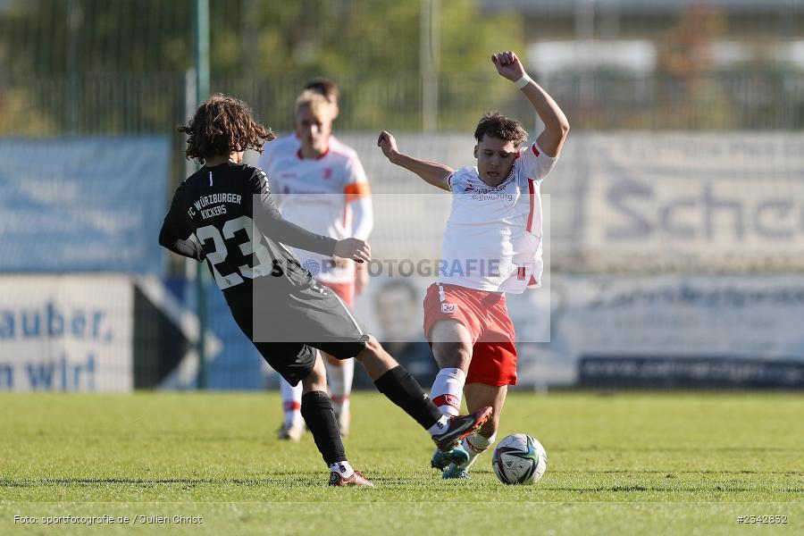 Lukas Rupp, KRE Sportpark, Würzburg, 09.10.2022, sport, action, BFV, Fussball, Oktober 2022, Saison 2022/2023, SSV, FWK, A-Junioren, U19 Bayernliga, SSV Jahn Regensburg, FC Würzburger Kickers - Bild-ID: 2342832