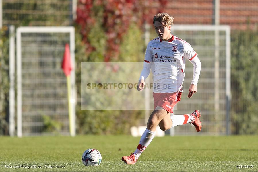 Alexander Nittnaus, KRE Sportpark, Würzburg, 09.10.2022, sport, action, BFV, Fussball, Oktober 2022, Saison 2022/2023, SSV, FWK, A-Junioren, U19 Bayernliga, SSV Jahn Regensburg, FC Würzburger Kickers - Bild-ID: 2342845