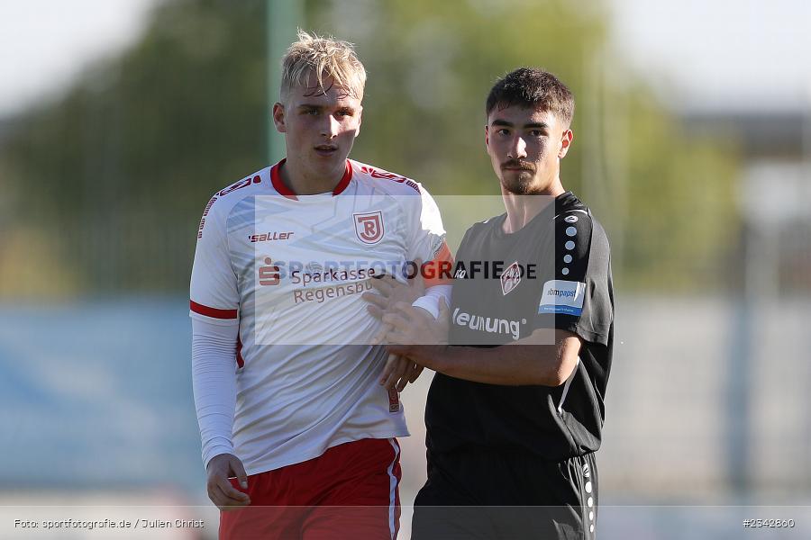 Benedikt Greindl, KRE Sportpark, Würzburg, 09.10.2022, sport, action, BFV, Fussball, Oktober 2022, Saison 2022/2023, SSV, FWK, A-Junioren, U19 Bayernliga, SSV Jahn Regensburg, FC Würzburger Kickers - Bild-ID: 2342860