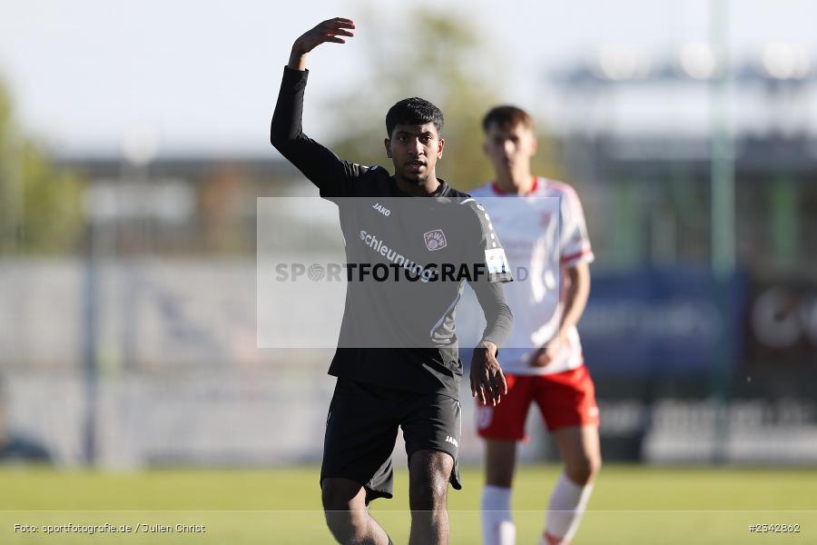 Geremi Perera, KRE Sportpark, Würzburg, 09.10.2022, sport, action, BFV, Fussball, Oktober 2022, Saison 2022/2023, SSV, FWK, A-Junioren, U19 Bayernliga, SSV Jahn Regensburg, FC Würzburger Kickers - Bild-ID: 2342862