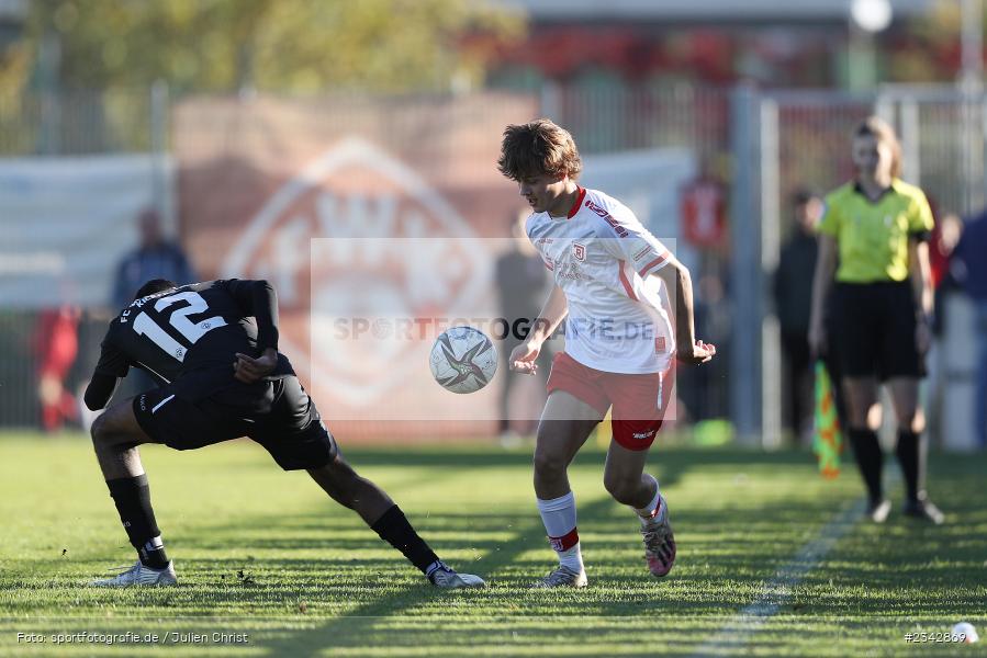 Louis Federlein, KRE Sportpark, Würzburg, 09.10.2022, sport, action, BFV, Fussball, Oktober 2022, Saison 2022/2023, SSV, FWK, A-Junioren, U19 Bayernliga, SSV Jahn Regensburg, FC Würzburger Kickers - Bild-ID: 2342869