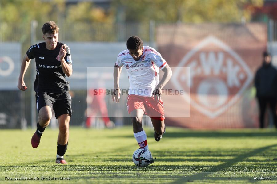 Marco Maul, KRE Sportpark, Würzburg, 09.10.2022, sport, action, BFV, Fussball, Oktober 2022, Saison 2022/2023, SSV, FWK, A-Junioren, U19 Bayernliga, SSV Jahn Regensburg, FC Würzburger Kickers - Bild-ID: 2342882