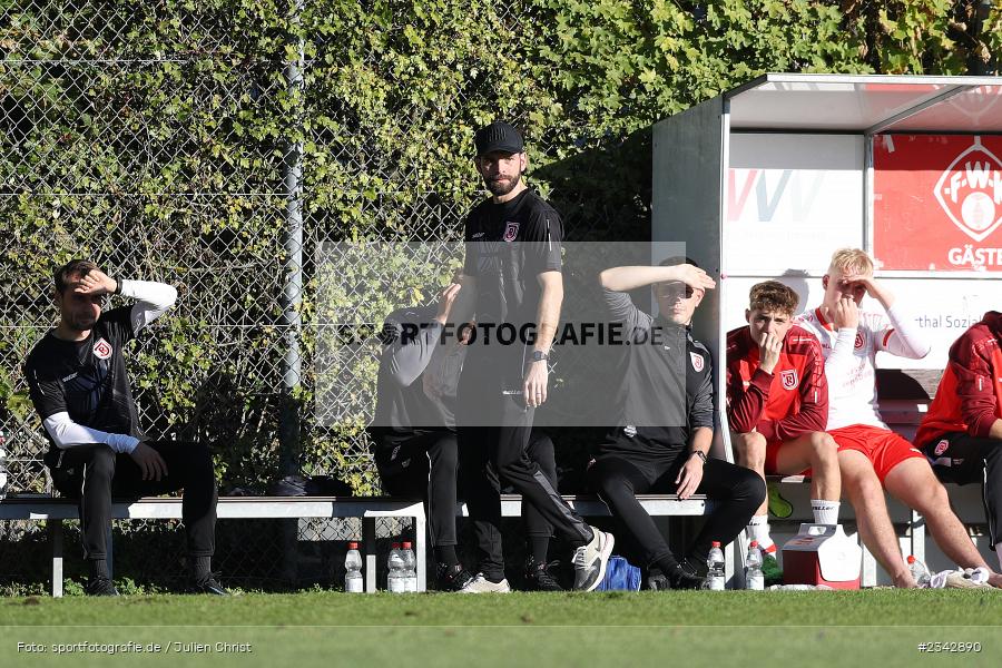 Christoph Bächer, KRE Sportpark, Würzburg, 09.10.2022, sport, action, BFV, Fussball, Oktober 2022, Saison 2022/2023, SSV, FWK, A-Junioren, U19 Bayernliga, SSV Jahn Regensburg, FC Würzburger Kickers - Bild-ID: 2342890