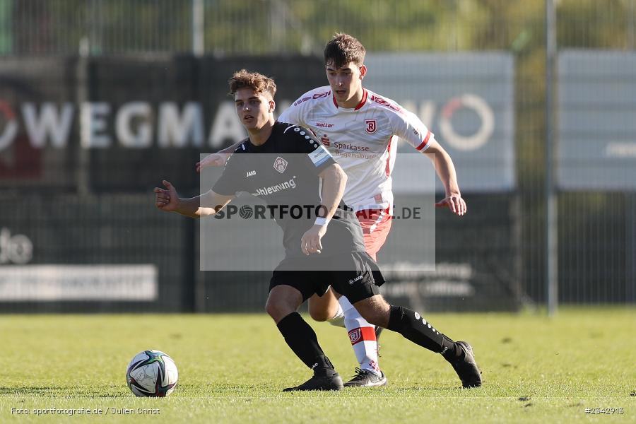 Dennis Deppner, KRE Sportpark, Würzburg, 09.10.2022, sport, action, BFV, Fussball, Oktober 2022, Saison 2022/2023, SSV, FWK, A-Junioren, U19 Bayernliga, SSV Jahn Regensburg, FC Würzburger Kickers - Bild-ID: 2342913