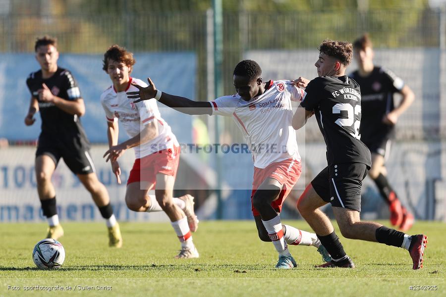 Marco Mütsch, KRE Sportpark, Würzburg, 09.10.2022, sport, action, BFV, Fussball, Oktober 2022, Saison 2022/2023, SSV, FWK, A-Junioren, U19 Bayernliga, SSV Jahn Regensburg, FC Würzburger Kickers - Bild-ID: 2342925