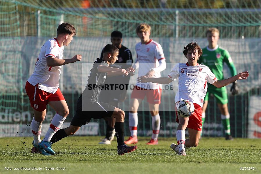 Louis Federlein, KRE Sportpark, Würzburg, 09.10.2022, sport, action, BFV, Fussball, Oktober 2022, Saison 2022/2023, SSV, FWK, A-Junioren, U19 Bayernliga, SSV Jahn Regensburg, FC Würzburger Kickers - Bild-ID: 2342931