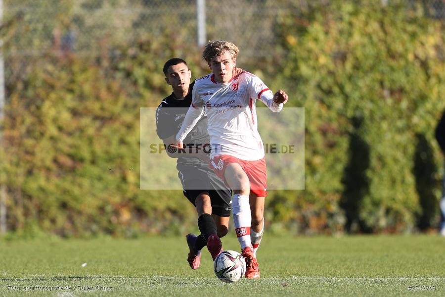 Alexander Nittnaus, KRE Sportpark, Würzburg, 09.10.2022, sport, action, BFV, Fussball, Oktober 2022, Saison 2022/2023, SSV, FWK, A-Junioren, U19 Bayernliga, SSV Jahn Regensburg, FC Würzburger Kickers - Bild-ID: 2342963