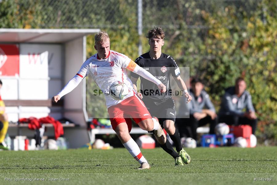 Benedikt Greindl, KRE Sportpark, Würzburg, 09.10.2022, sport, action, BFV, Fussball, Oktober 2022, Saison 2022/2023, SSV, FWK, A-Junioren, U19 Bayernliga, SSV Jahn Regensburg, FC Würzburger Kickers - Bild-ID: 2342980