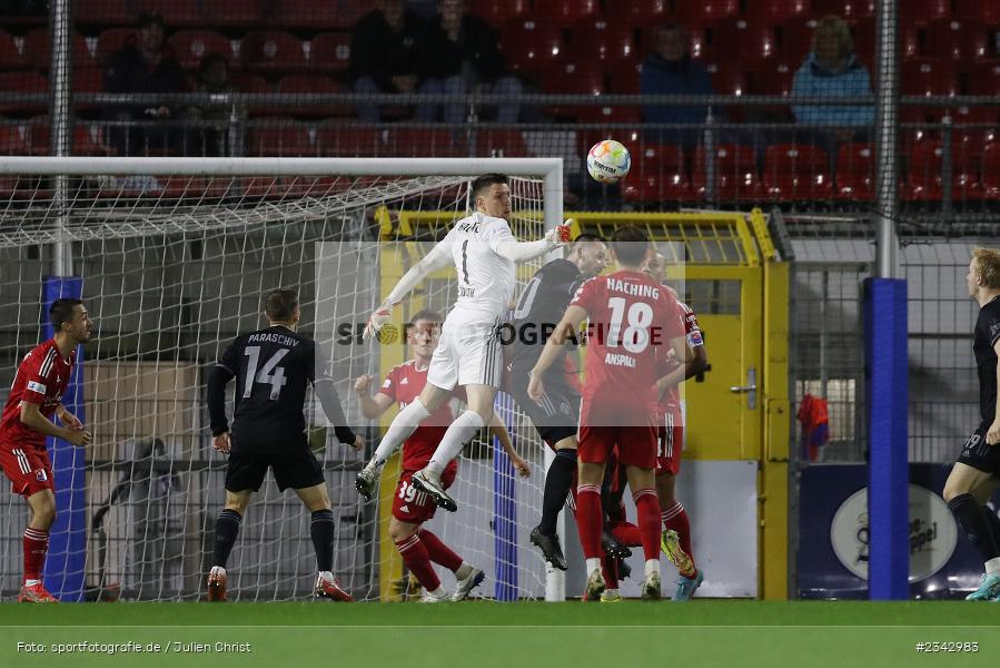 Marco Fritscher, Stadion am Schönbusch, Aschaffenburg, 14.10.2022, sport, action, BFV, Fussball, Oktober 2022, Saison 2022/2023, 17. Spieltag, 4. Liga, RLB, Regionalliga Bayern, UHA, SVA, SpVgg Unterhaching, SV Viktoria Aschaffenburg - Bild-ID: 2342983 Marco Fritscher, Stadion am Schönbusch, Aschaffenburg, 14.10.2022, sport, action, BFV, Fussball, Oktober 2022, Saison 2022/2023, 17. Spieltag, 4. Liga, RLB, Regionalliga Bayern, UHA, SVA, SpVgg Unterhaching, SV Viktoria Aschaffenburg - Bild-ID: 2342983