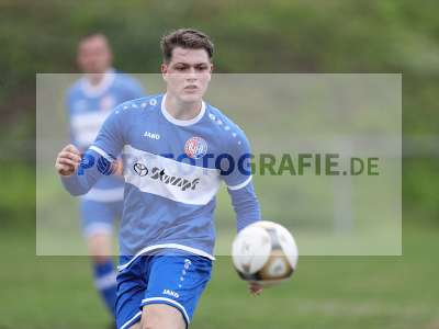 Fotos von FC Wiesenfeld-Halsbach - FC 1920 Thüngen auf sportfotografie.de