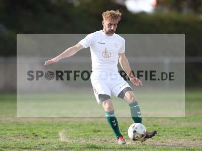 Fotos von FC Wiesenfeld-Halsbach - FC 1920 Thüngen auf sportfotografie.de
