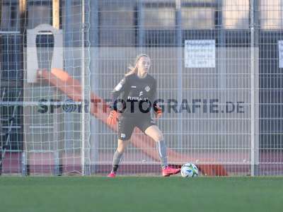 Fotos von SB DJK Würzburg - FC Würzburger Kickers II auf sportfotografie.de