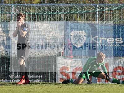 Fotos von FC Würzburger Kickers - SSV Jahn Regensburg auf sportfotografie.de
