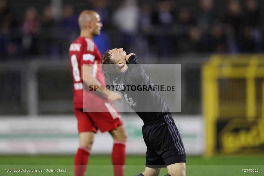 Alexandru Paraschiv, Stadion am Schönbusch, Aschaffenburg, 14.10.2022, sport, action, BFV, Fussball, Oktober 2022, Saison 2022/2023, 17. Spieltag, 4. Liga, RLB, Regionalliga Bayern, UHA, SVA, SpVgg Unterhaching, SV Viktoria Aschaffenburg - Bild-ID: 2343028