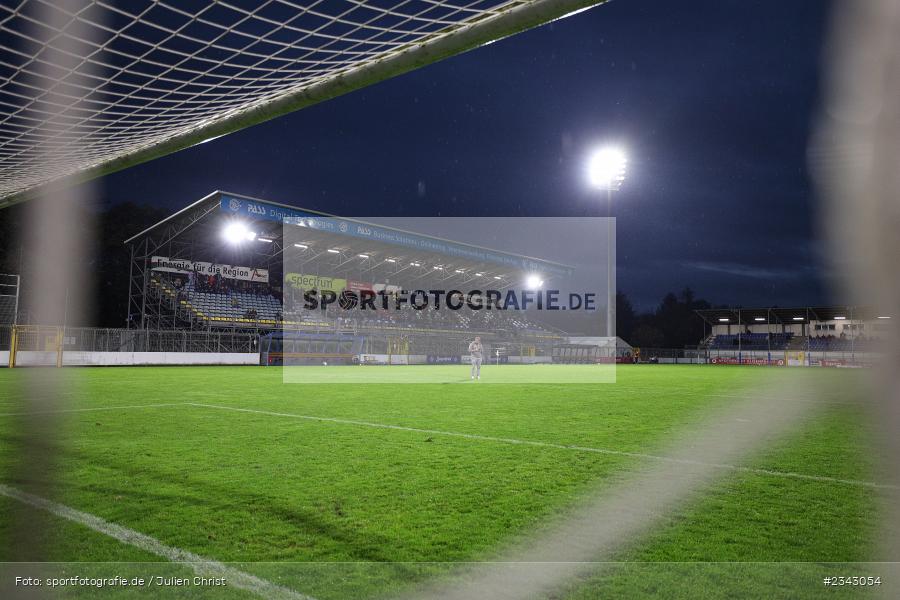 Flutlicht, Stadion, Stadion am Schönbusch, Aschaffenburg, 14.10.2022, sport, action, BFV, Fussball, Oktober 2022, Saison 2022/2023, 17. Spieltag, 4. Liga, RLB, Regionalliga Bayern, UHA, SVA, SpVgg Unterhaching, SV Viktoria Aschaffenburg - Bild-ID: 2343054