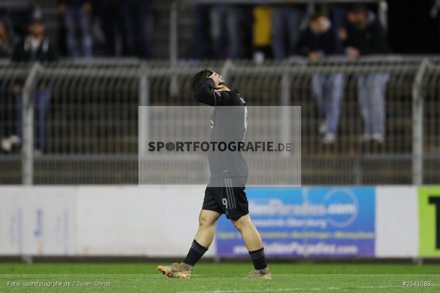 Clay Verkaj, Stadion am Schönbusch, Aschaffenburg, 14.10.2022, sport, action, BFV, Fussball, Oktober 2022, Saison 2022/2023, 17. Spieltag, 4. Liga, RLB, Regionalliga Bayern, UHA, SVA, SpVgg Unterhaching, SV Viktoria Aschaffenburg - Bild-ID: 2343083
