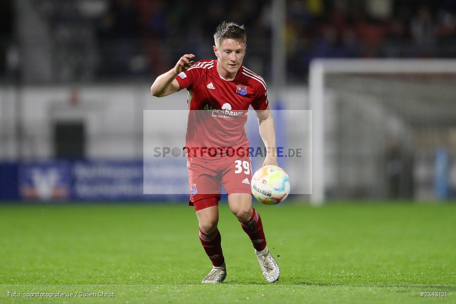 Dennis Waidner, Stadion am Schönbusch, Aschaffenburg, 14.10.2022, sport, action, BFV, Fussball, Oktober 2022, Saison 2022/2023, 17. Spieltag, 4. Liga, RLB, Regionalliga Bayern, UHA, SVA, SpVgg Unterhaching, SV Viktoria Aschaffenburg - Bild-ID: 2343121