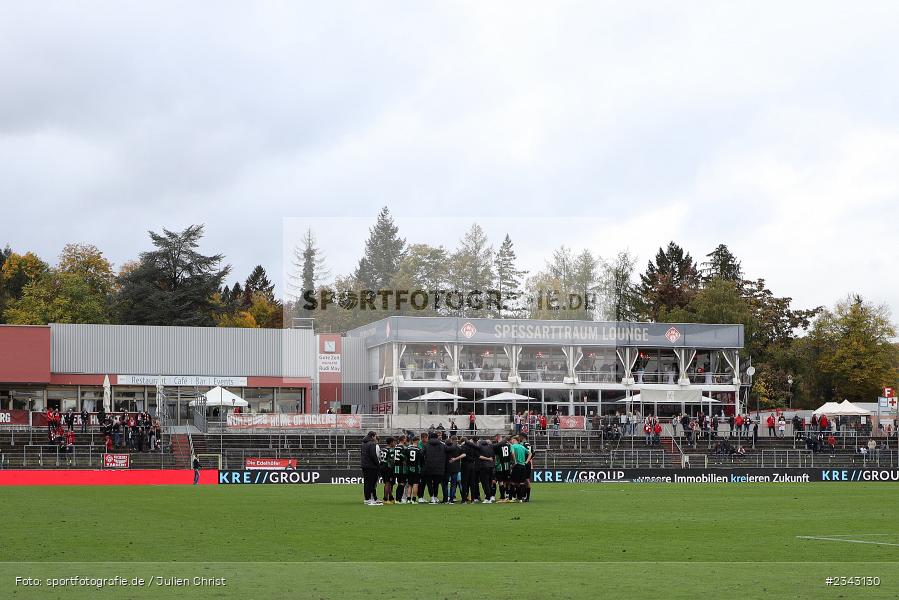 Mannschaftskreis, FLYERALARM Arena, Würzburg, 15.10.2022, sport, action, BFV, Fussball, Oktober 2022, Saison 2022/2023, 17. Spieltag, 4. Liga, RLB, Regionalliga Bayern, SGF, FWK, SpVgg Greuther Fürth II, FC Würzburger Kickers - Bild-ID: 2343130