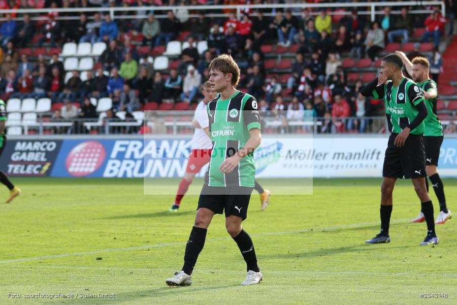 Devin Angleberger, FLYERALARM Arena, Würzburg, 15.10.2022, sport, action, BFV, Fussball, Oktober 2022, Saison 2022/2023, 17. Spieltag, 4. Liga, RLB, Regionalliga Bayern, SGF, FWK, SpVgg Greuther Fürth II, FC Würzburger Kickers - Bild-ID: 2343148
