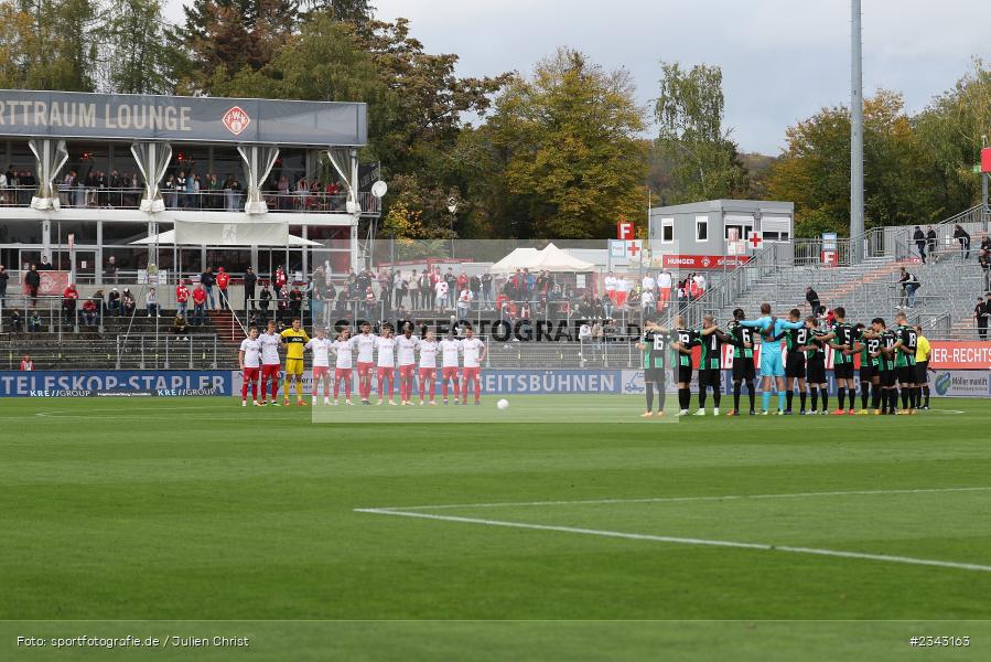Team, FLYERALARM Arena, Würzburg, 15.10.2022, sport, action, BFV, Fussball, Oktober 2022, Saison 2022/2023, 17. Spieltag, 4. Liga, RLB, Regionalliga Bayern, SGF, FWK, SpVgg Greuther Fürth II, FC Würzburger Kickers - Bild-ID: 2343163