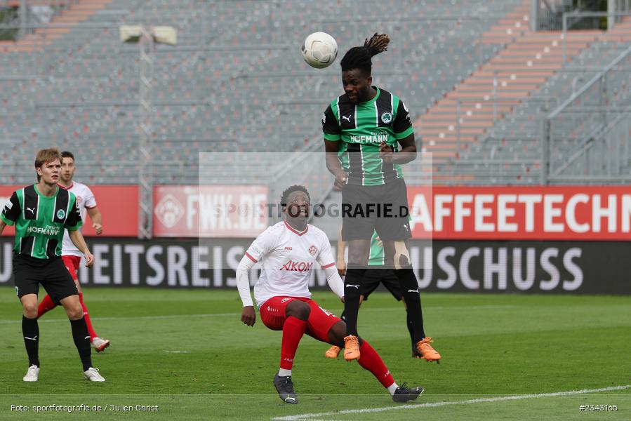 Gideon Jung, FLYERALARM Arena, Würzburg, 15.10.2022, sport, action, BFV, Fussball, Oktober 2022, Saison 2022/2023, 17. Spieltag, 4. Liga, RLB, Regionalliga Bayern, SGF, FWK, SpVgg Greuther Fürth II, FC Würzburger Kickers - Bild-ID: 2343165