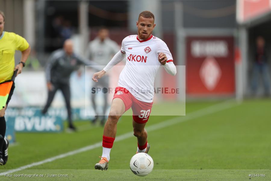 Benyas Solomon Junge-Abiol, FLYERALARM Arena, Würzburg, 15.10.2022, sport, action, BFV, Fussball, Oktober 2022, Saison 2022/2023, 17. Spieltag, 4. Liga, RLB, Regionalliga Bayern, SGF, FWK, SpVgg Greuther Fürth II, FC Würzburger Kickers - Bild-ID: 2343186