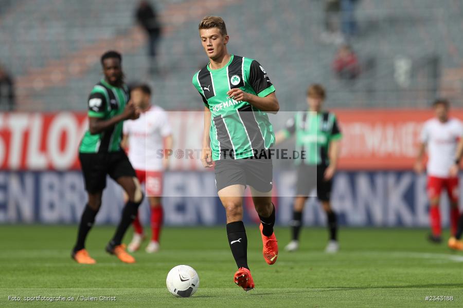 Ben Schlicke, FLYERALARM Arena, Würzburg, 15.10.2022, sport, action, BFV, Fussball, Oktober 2022, Saison 2022/2023, 17. Spieltag, 4. Liga, RLB, Regionalliga Bayern, SGF, FWK, SpVgg Greuther Fürth II, FC Würzburger Kickers - Bild-ID: 2343188