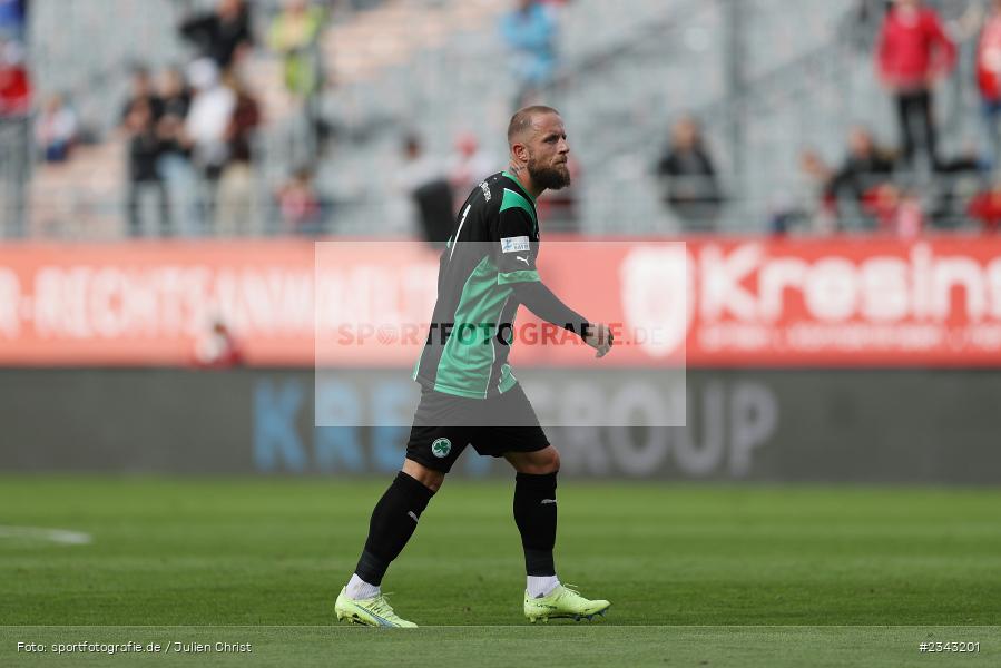 Daniel Adlung, FLYERALARM Arena, Würzburg, 15.10.2022, sport, action, BFV, Fussball, Oktober 2022, Saison 2022/2023, 17. Spieltag, 4. Liga, RLB, Regionalliga Bayern, SGF, FWK, SpVgg Greuther Fürth II, FC Würzburger Kickers - Bild-ID: 2343201