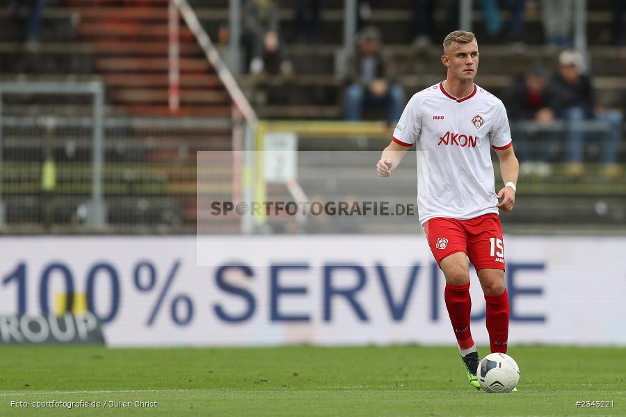Felix Göttlicher, FLYERALARM Arena, Würzburg, 15.10.2022, sport, action, BFV, Fussball, Oktober 2022, Saison 2022/2023, 17. Spieltag, 4. Liga, RLB, Regionalliga Bayern, SGF, FWK, SpVgg Greuther Fürth II, FC Würzburger Kickers - Bild-ID: 2343221