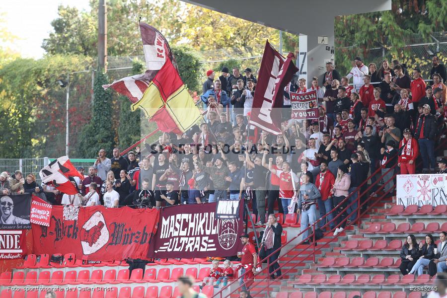 Fans, FLYERALARM Arena, Würzburg, 15.10.2022, sport, action, BFV, Fussball, Oktober 2022, Saison 2022/2023, 17. Spieltag, 4. Liga, RLB, Regionalliga Bayern, SGF, FWK, SpVgg Greuther Fürth II, FC Würzburger Kickers - Bild-ID: 2343245