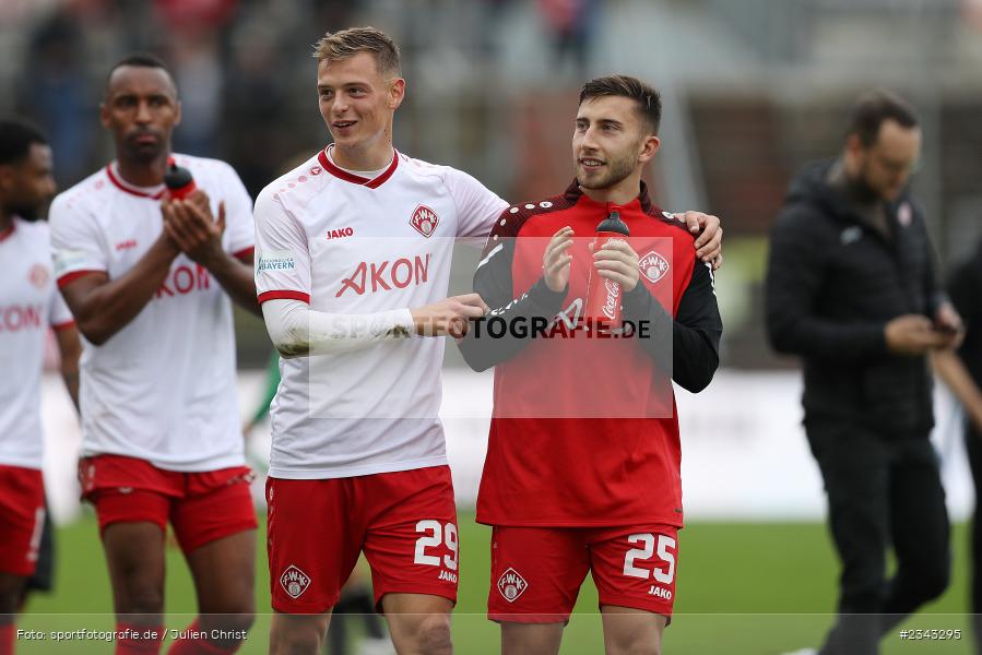 Franz Helmer, FLYERALARM Arena, Würzburg, 15.10.2022, sport, action, BFV, Fussball, Oktober 2022, Saison 2022/2023, 17. Spieltag, 4. Liga, RLB, Regionalliga Bayern, SGF, FWK, SpVgg Greuther Fürth II, FC Würzburger Kickers - Bild-ID: 2343295