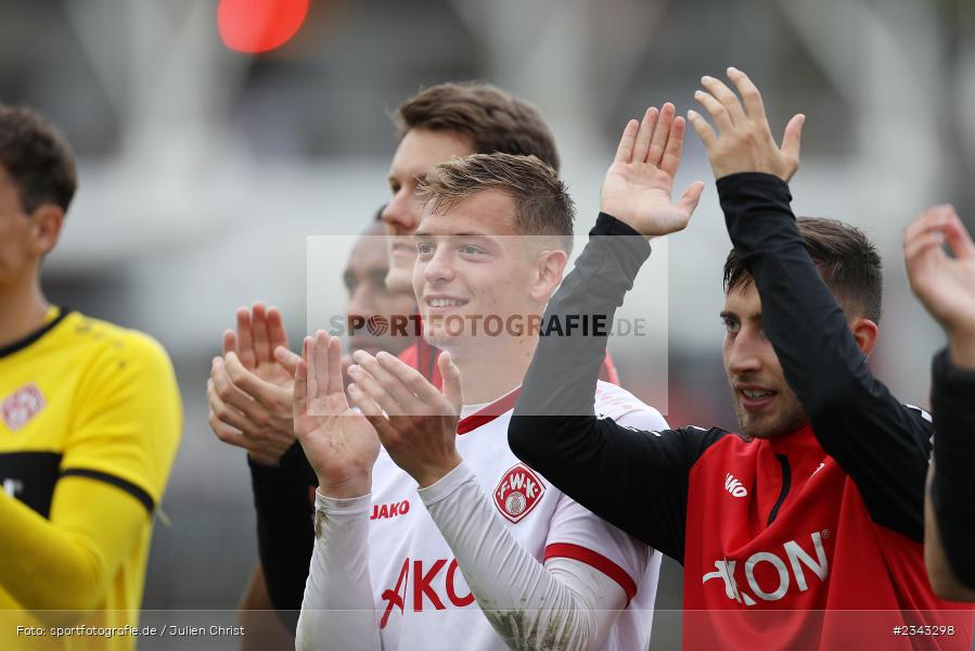 Franz Helmer, FLYERALARM Arena, Würzburg, 15.10.2022, sport, action, BFV, Fussball, Oktober 2022, Saison 2022/2023, 17. Spieltag, 4. Liga, RLB, Regionalliga Bayern, SGF, FWK, SpVgg Greuther Fürth II, FC Würzburger Kickers - Bild-ID: 2343298