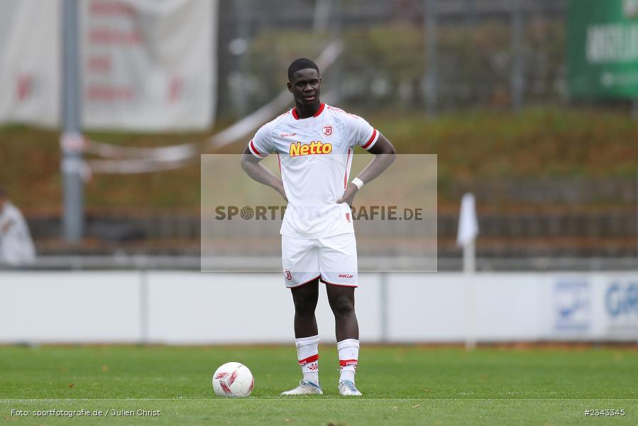 Kelvin Onuigwe, Sepp Endres Sportanlage, Würzburg, 15.10.2022, sport, action, BFV, Fussball, Oktober 2022, Saison 2022/2023, 15. Spieltag, 5. Liga, SSV, FV04, BAY, Bayernliga Nord, SSV Jahn Regensburg II, Würzburger FV - Bild-ID: 2343345