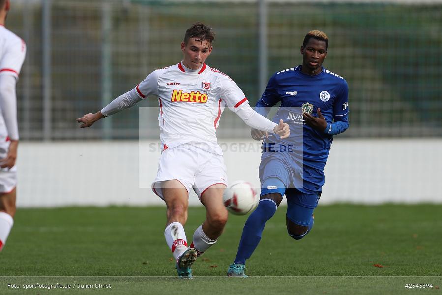 Paul Gebhard, Sepp Endres Sportanlage, Würzburg, 15.10.2022, sport, action, BFV, Fussball, Oktober 2022, Saison 2022/2023, 15. Spieltag, 5. Liga, SSV, FV04, BAY, Bayernliga Nord, SSV Jahn Regensburg II, Würzburger FV - Bild-ID: 2343394