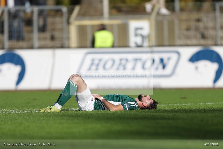 enttäuscht, hadern, Lucas Zeller, Sachs-Stadion, Schweinfurt, 22.10.2022, sport, action, BFV, Fussball, Oktober 2022, Saison 2022/2023, RLB, Regionalliga Bayern, SVA, FC05, SV Viktoria Aschaffenburg, 1. FC Schweinfurt 05 - Bild-ID: 2343802 enttäuscht, hadern, Lucas Zeller, Sachs-Stadion, Schweinfurt, 22.10.2022, sport, action, BFV, Fussball, Oktober 2022, Saison 2022/2023, RLB, Regionalliga Bayern, SVA, FC05, SV Viktoria Aschaffenburg, 1. FC Schweinfurt 05 - Bild-ID: 2343802