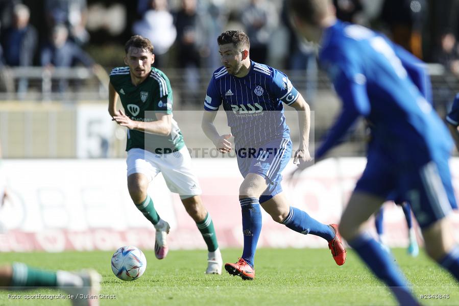 Benjamin Baier, Sachs-Stadion, Schweinfurt, 22.10.2022, sport, action, BFV, Fussball, Oktober 2022, Saison 2022/2023, RLB, Regionalliga Bayern, SVA, FC05, SV Viktoria Aschaffenburg, 1. FC Schweinfurt 05 - Bild-ID: 2343843
