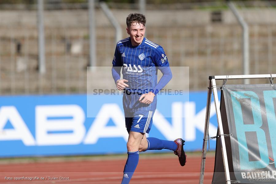Benedict Laverty, Sachs-Stadion, Schweinfurt, 22.10.2022, sport, action, BFV, Fussball, Oktober 2022, Saison 2022/2023, RLB, Regionalliga Bayern, SVA, FC05, SV Viktoria Aschaffenburg, 1. FC Schweinfurt 05 - Bild-ID: 2343866