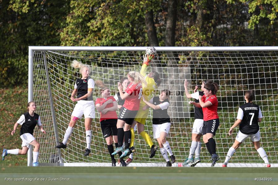 Lara Wagner, Sachs-Stadion, Schweinfurt, 22.10.2022, sport, action, BFV, Fussball, Oktober 2022, Saison 2022/2023, LLN, Frauen Landesliga Nord, FCK, FC05, FC Karsbach, FC Schweinfurt 05 - Bild-ID: 2343925