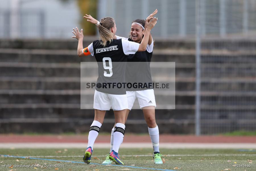 Antonia Heider, Sachs-Stadion, Schweinfurt, 22.10.2022, sport, action, BFV, Fussball, Oktober 2022, Saison 2022/2023, LLN, Frauen Landesliga Nord, FCK, FC05, FC Karsbach, FC Schweinfurt 05 - Bild-ID: 2343960