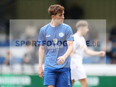 Fotos von Würzburger FV - SSV Jahn Regensburg II (U21) auf sportfotografie.de