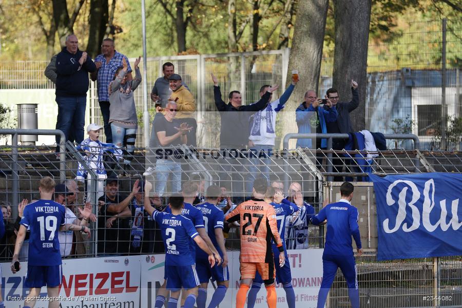 Fans, Sachs-Stadion, Schweinfurt, 22.10.2022, sport, action, BFV, Fussball, Oktober 2022, Saison 2022/2023, RLB, Regionalliga Bayern, SVA, FC05, SV Viktoria Aschaffenburg, 1. FC Schweinfurt 05 - Bild-ID: 2344082