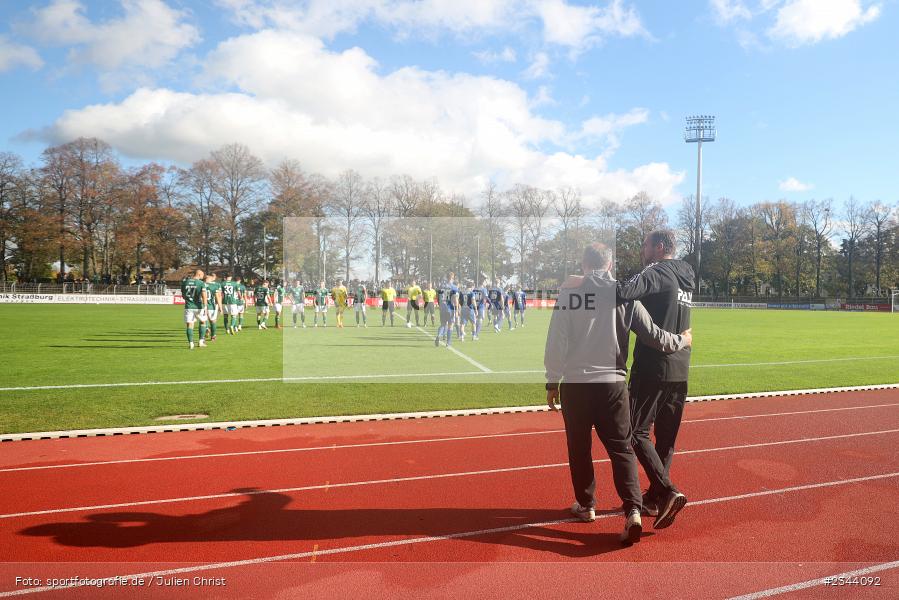 Christian Gmünder, Sachs-Stadion, Schweinfurt, 22.10.2022, sport, action, BFV, Fussball, Oktober 2022, Saison 2022/2023, RLB, Regionalliga Bayern, SVA, FC05, SV Viktoria Aschaffenburg, 1. FC Schweinfurt 05 - Bild-ID: 2344092
