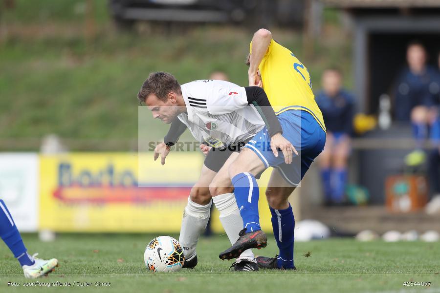 Thomas Lausecker, Sportgelände, Uissigheim, 23.10.2022, sport, action, bfv, Fussball, Oktober 2022, Saison 2022/2023, 12. Spieltag, BFV-Landesliga Odenwald, SVE, VFR, SV Eintracht Nassig, VfR Uissigheim - Bild-ID: 2344097