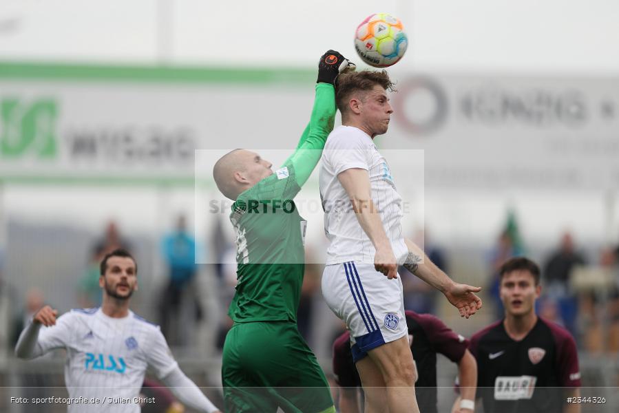Florian Pieper, Stadion am Schönbusch, Aschaffenburg, 29.10.2022, sport, action, BFV, Fussball, Oktober 2022, Saison 2022/2023, 19. Spieltag, Regionalliga Bayern, TSV, SVA, TSV Buchbach, SV Viktoria Aschaffenburg - Bild-ID: 2344326 Florian Pieper, Stadion am Schönbusch, Aschaffenburg, 29.10.2022, sport, action, BFV, Fussball, Oktober 2022, Saison 2022/2023, 19. Spieltag, Regionalliga Bayern, TSV, SVA, TSV Buchbach, SV Viktoria Aschaffenburg - Bild-ID: 2344326