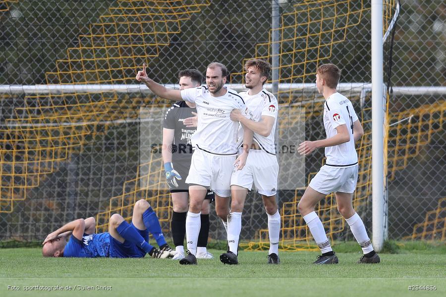 Pascal Beck, Sportplatz TSV Kembach, Wertheim, 01.11.2022, sport, action, bfv, Fussball, November 2022, Saison 2022/2023, 12. Spieltag, FCH, DHK, FC Hundheim-Steinbach, Kickers DHK Wertheim - Bild-ID: 2344836 Pascal Beck, Sportplatz TSV Kembach, Wertheim, 01.11.2022, sport, action, bfv, Fussball, November 2022, Saison 2022/2023, 12. Spieltag, FCH, DHK, FC Hundheim-Steinbach, Kickers DHK Wertheim - Bild-ID: 2344836