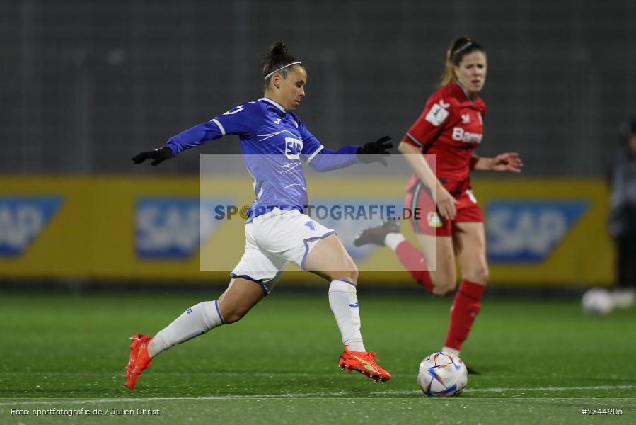 Nicole Billa, Dietmar-Hopp-Stadion, Hoffenheim, 04.11.2022, sport, action, DFB, Fussball, November 2022, Saison 2022/2023, 7. Spieltag, FLYERALARM Frauen-Bundesliga, B04, TSG, Bayer 04 Leverkusen, TSG Hoffenheim - Bild-ID: 2344906