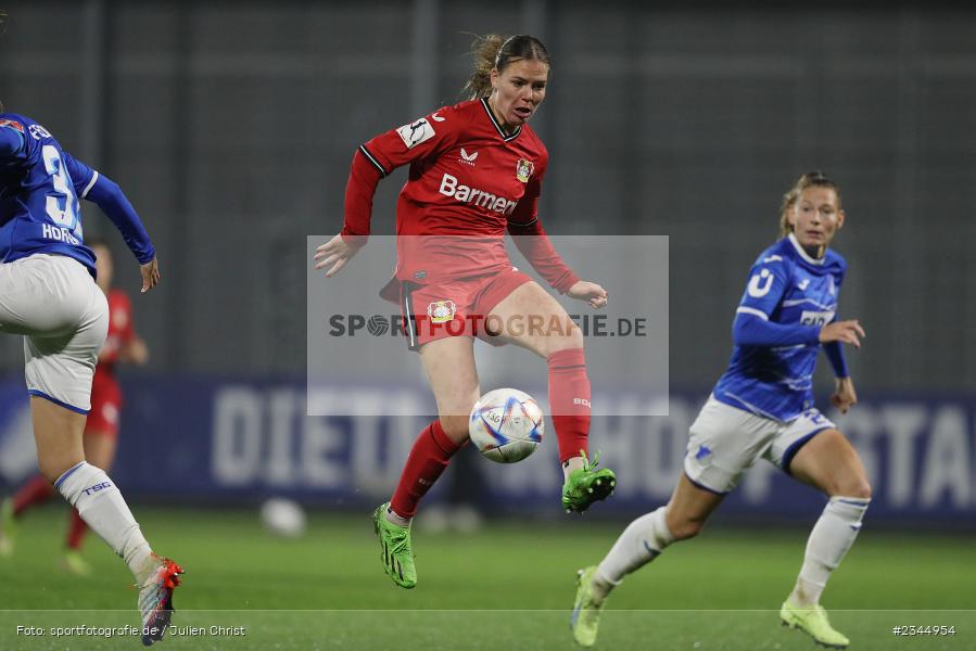 Juliane Wirtz, Dietmar-Hopp-Stadion, Hoffenheim, 04.11.2022, sport, action, DFB, Fussball, November 2022, Saison 2022/2023, 7. Spieltag, FLYERALARM Frauen-Bundesliga, B04, TSG, Bayer 04 Leverkusen, TSG Hoffenheim - Bild-ID: 2344954 Juliane Wirtz, Dietmar-Hopp-Stadion, Hoffenheim, 04.11.2022, sport, action, DFB, Fussball, November 2022, Saison 2022/2023, 7. Spieltag, FLYERALARM Frauen-Bundesliga, B04, TSG, Bayer 04 Leverkusen, TSG Hoffenheim - Bild-ID: 2344954
